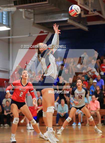 Thumbnail 3 in Croatan @ West Carteret photogallery.