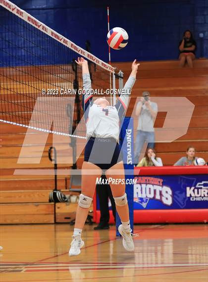 Thumbnail 2 in Croatan @ West Carteret photogallery.
