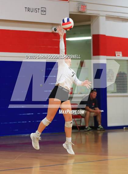 Thumbnail 1 in Croatan @ West Carteret photogallery.