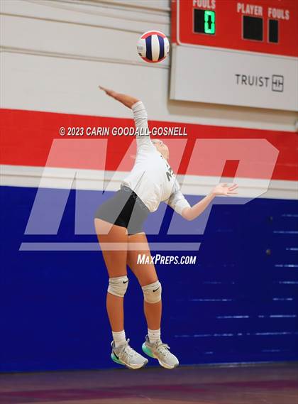 Thumbnail 1 in Croatan @ West Carteret photogallery.