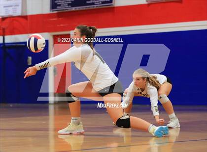 Thumbnail 1 in Croatan @ West Carteret photogallery.