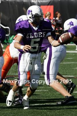 Thumbnail 3 in Washington vs. Elder photogallery.