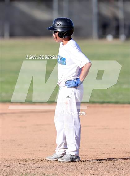 Thumbnail 2 in Ridgeview vs Highland (Stockdale Tournament) photogallery.