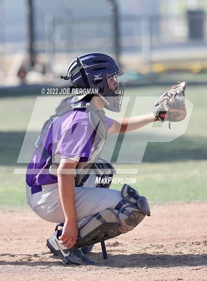 Thumbnail 2 in Ridgeview vs Highland (Stockdale Tournament) photogallery.