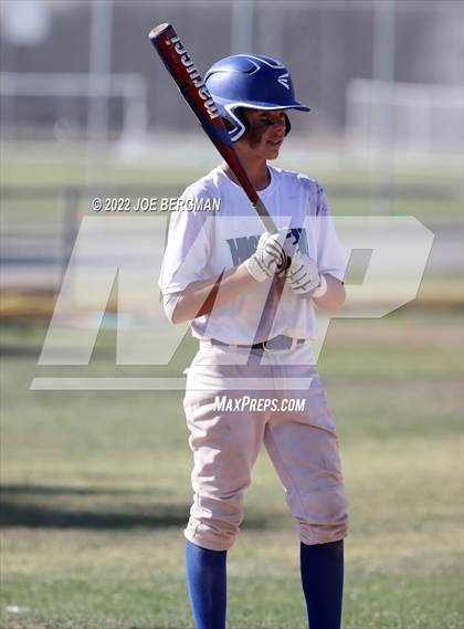 Thumbnail 2 in Ridgeview vs Highland (Stockdale Tournament) photogallery.