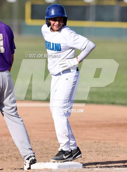 Thumbnail 1 in Ridgeview vs Highland (Stockdale Tournament) photogallery.