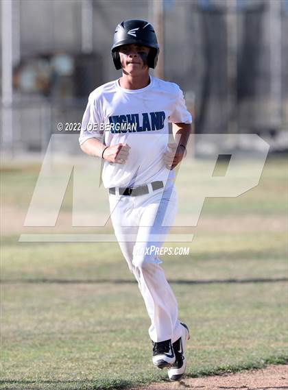 Thumbnail 1 in Ridgeview vs Highland (Stockdale Tournament) photogallery.