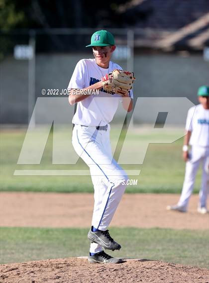 Thumbnail 1 in Ridgeview vs Highland (Stockdale Tournament) photogallery.