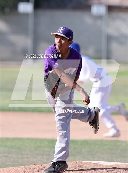 Thumbnail 2 in Ridgeview vs Highland (Stockdale Tournament) photogallery.