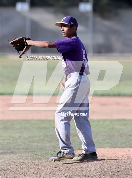 Thumbnail 1 in Ridgeview vs Highland (Stockdale Tournament) photogallery.