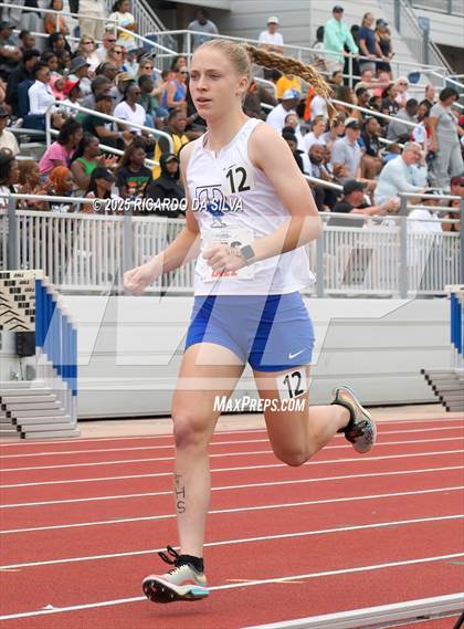 Thumbnail 2 in UIL 6A Track Region III Final photogallery.