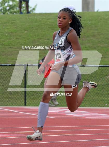 Thumbnail 3 in UIL 6A Track Region III Final photogallery.