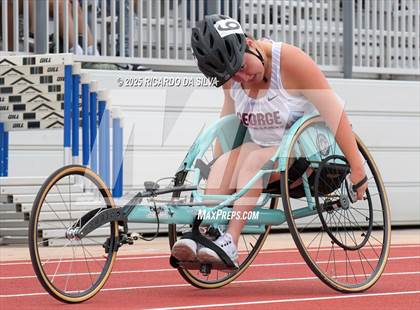 Thumbnail 2 in UIL 6A Track Region III Final photogallery.