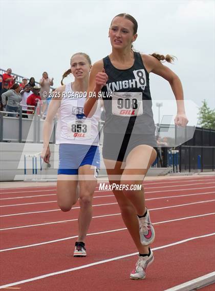 Thumbnail 2 in UIL 6A Track Region III Final photogallery.