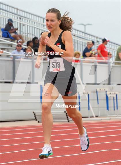 Thumbnail 1 in UIL 6A Track Region III Final photogallery.