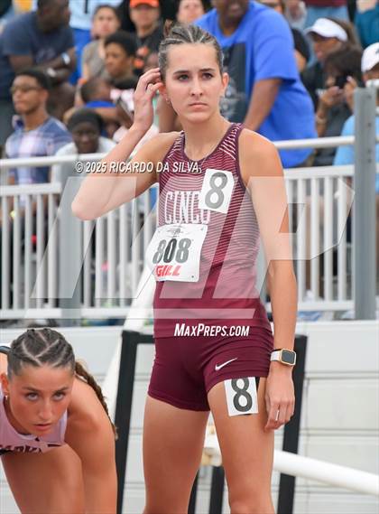 Thumbnail 1 in UIL 6A Track Region III Final photogallery.