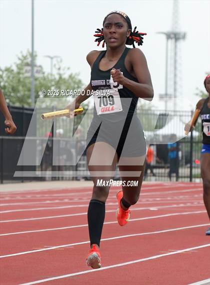 Thumbnail 2 in UIL 6A Track Region III Final photogallery.