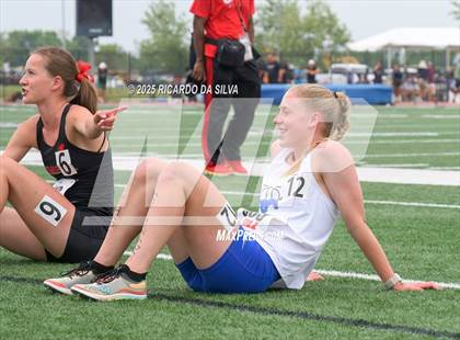 Thumbnail 1 in UIL 6A Track Region III Final photogallery.