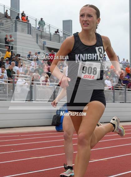 Thumbnail 2 in UIL 6A Track Region III Final photogallery.
