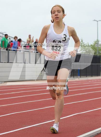 Thumbnail 2 in UIL 6A Track Region III Final photogallery.