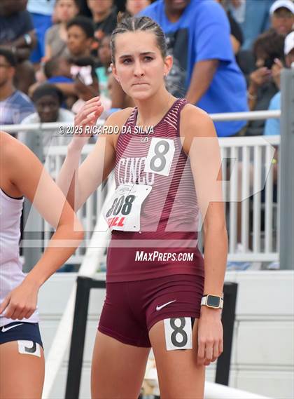 Thumbnail 2 in UIL 6A Track Region III Final photogallery.