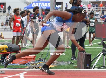 Thumbnail 3 in UIL 6A Track Region III Final photogallery.