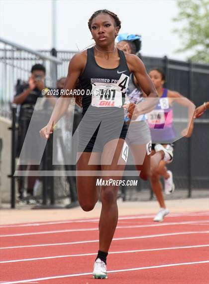 Thumbnail 1 in UIL 6A Track Region III Final photogallery.