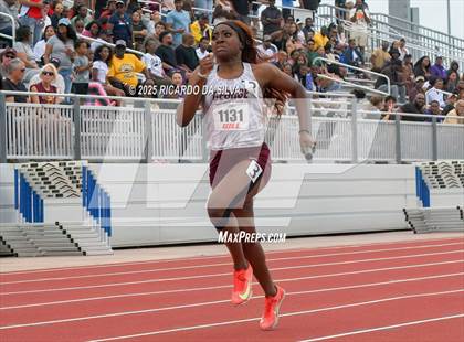 Thumbnail 1 in UIL 6A Track Region III Final photogallery.