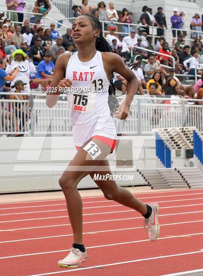 Thumbnail 2 in UIL 6A Track Region III Final photogallery.