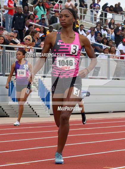 Thumbnail 2 in UIL 6A Track Region III Final photogallery.