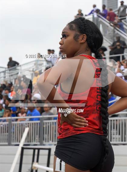 Thumbnail 1 in UIL 6A Track Region III Final photogallery.