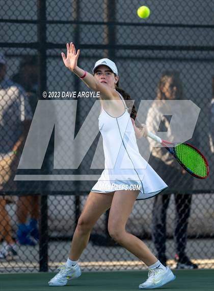 Thumbnail 1 in UHSAA 5A Semifinals photogallery.