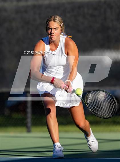 Thumbnail 3 in UHSAA 5A Semifinals photogallery.