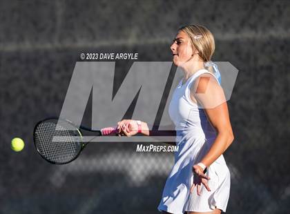 Thumbnail 2 in UHSAA 5A Semifinals photogallery.