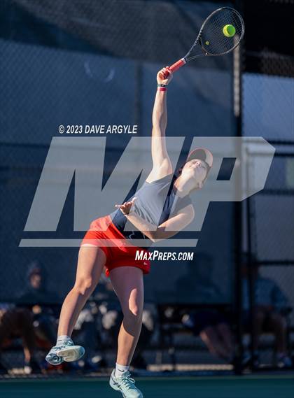 Thumbnail 1 in UHSAA 5A Semifinals photogallery.