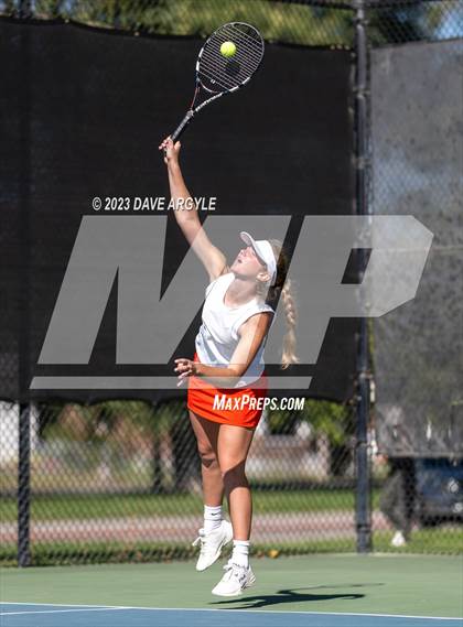 Thumbnail 1 in UHSAA 5A Semifinals photogallery.
