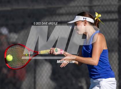 Thumbnail 2 in UHSAA 5A Semifinals photogallery.