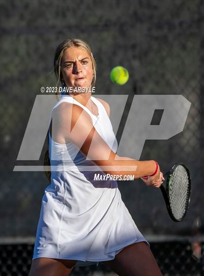 Thumbnail 2 in UHSAA 5A Semifinals photogallery.