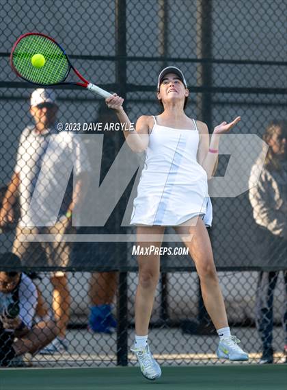 Thumbnail 2 in UHSAA 5A Semifinals photogallery.