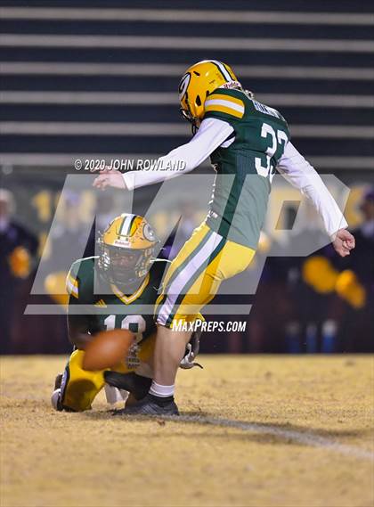 Thumbnail 2 in Columbia Central @ Gallatin (TSSAA 5A 1st Round Playoff) photogallery.