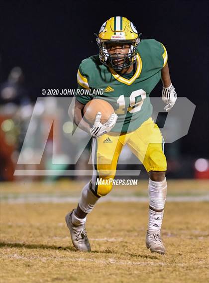 Thumbnail 2 in Columbia Central @ Gallatin (TSSAA 5A 1st Round Playoff) photogallery.