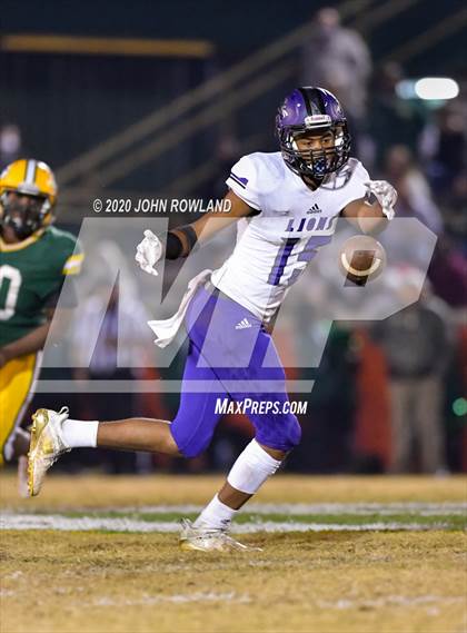 Thumbnail 2 in Columbia Central @ Gallatin (TSSAA 5A 1st Round Playoff) photogallery.