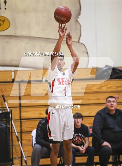 Thumbnail 2 in Madera @ Selma photogallery.
