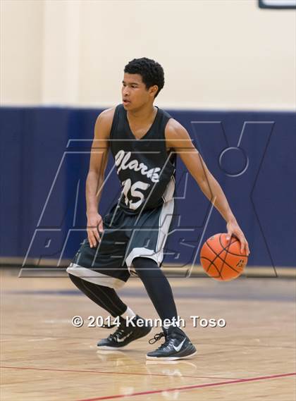 Thumbnail 3 in East Central vs. Clark (SAISD Tournament) photogallery.