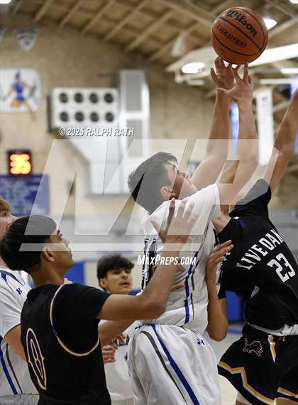 Thumbnail 1 in Live Oak @ Orland photogallery.
