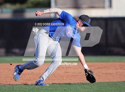 Thumbnail 1 in Folsom @ Vista del Lago photogallery.