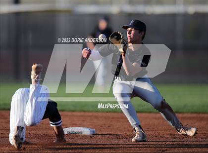 Thumbnail 1 in Folsom @ Vista del Lago photogallery.