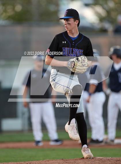 Thumbnail 2 in Folsom @ Vista del Lago photogallery.