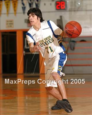 Thumbnail 1 in Inderkum vs. Sutter (Roseville Tiger Challenge) photogallery.