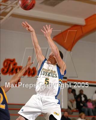 Thumbnail 3 in Inderkum vs. Sutter (Roseville Tiger Challenge) photogallery.